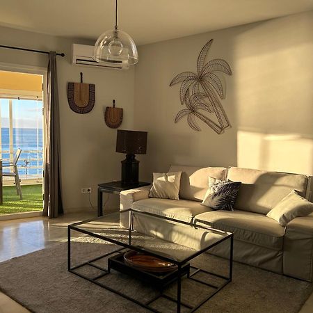 Apartamento En Primera Linea/Beachfront Apartment Фуэнхирола Экстерьер фото