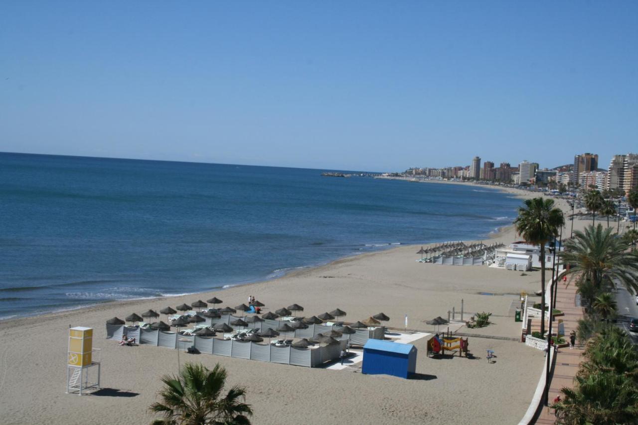 Apartamento En Primera Linea/Beachfront Apartment Фуэнхирола Экстерьер фото