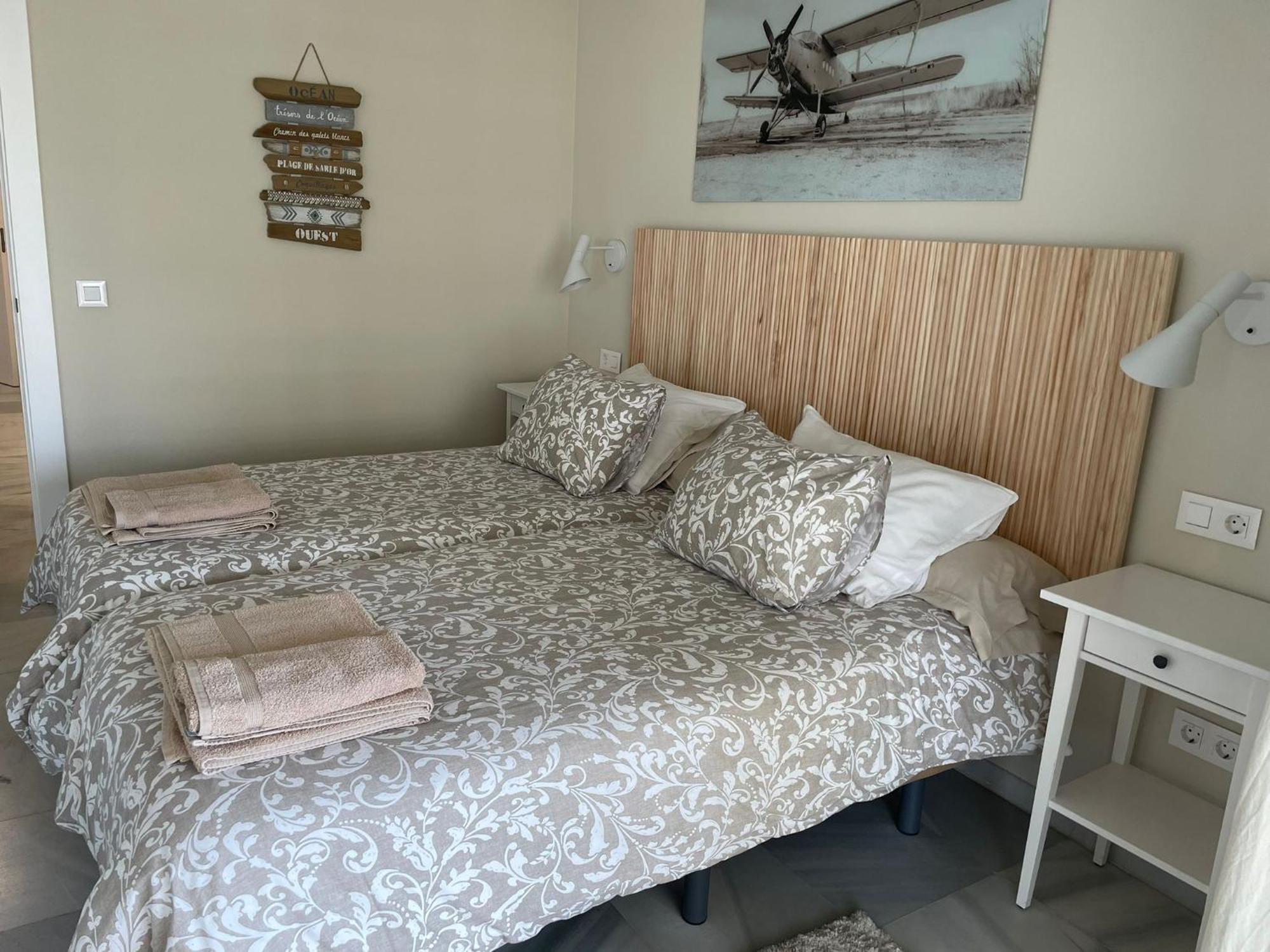 Apartamento En Primera Linea/Beachfront Apartment Фуэнхирола Экстерьер фото